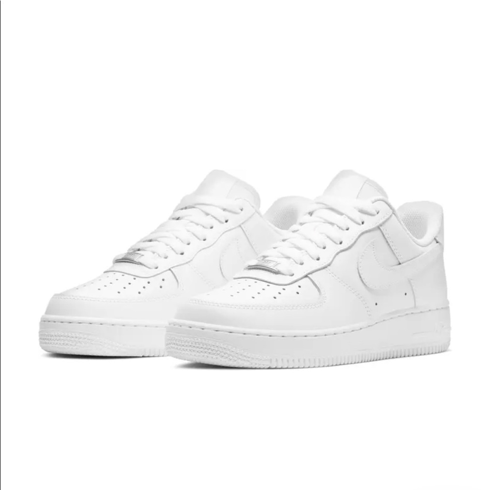 Nike Air Force 1 ‘07 White Size 7